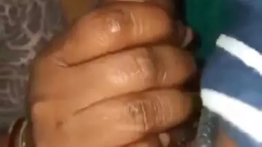 Desi aunty sucking cock deepthroat