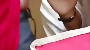 Desi office girl blowjob to her team leader in his cabin