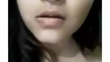 Bangladeshi Beautiful Bigboob Sexy Girl Showing Boobs