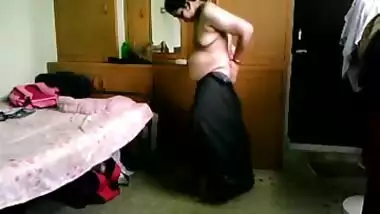 Indian Aunty 1203