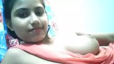 Desi Porn Video Of Young Big Boobs Teen Girl Geet