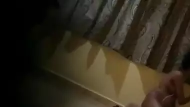 Sexy Tamil Girl Recorded Nude By RoomService Boy