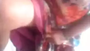 Yaana Bhabhi Boobs - Movies.