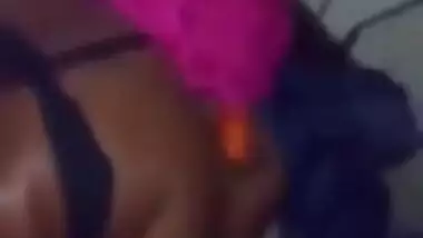 මනුස්සයා නැතිව තනියම ඉන්න ලොකු පුංචිව මෝල් කරලා බැලුවා