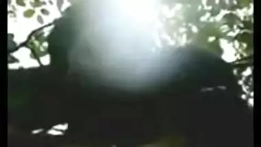 Guy fucking his gf in forest