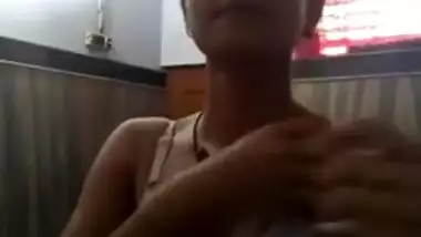 Beauty Teen girl strips hot boobs show