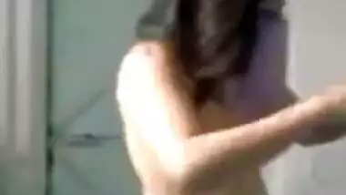 Beautiful Girl secretly