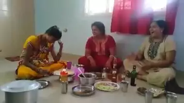 Village Aunties Drinking Wine and See hers Behaviour....