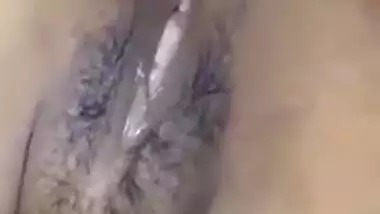 Curvy Desi village girl displays on cam her big natural XXX melons