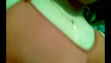 Cute Indian Girl expose her hot boobs