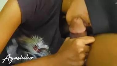 sri lankan school girl softly licking my dick කටට ගන්න වස්තුවේ