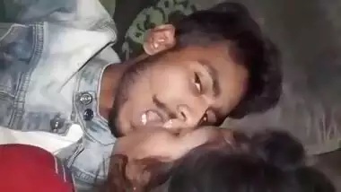 Chennai college students lips sucking video stolen from mobile