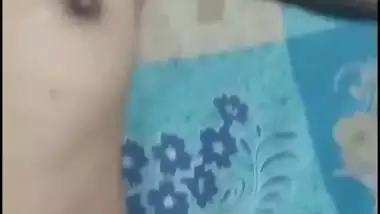 Slim Indian maal blowjob and hot sex with client