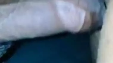 වයිෆ් ගේ කලු පුසී කාටද ඔනේ ......දාර ලොකු පයියක් ඕනේ.....