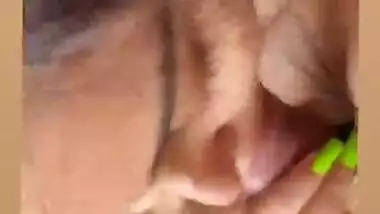 Indian Young Super Hot Babe Full Collection Videos Part 1