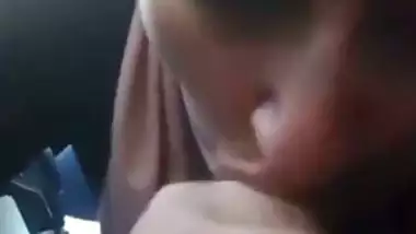 Hijabi lady’s deep Pakistani blowjob to a stranger