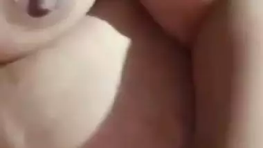 Married bhabhi removing bra and showing big boobs